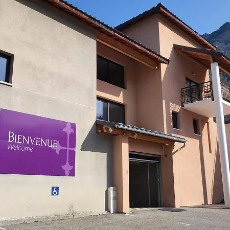 Apartment T3 A - Avec Piscine Et Sauna - 6 Pers, Terrasse, Parking Inclus - Fr-1-165b-10 *